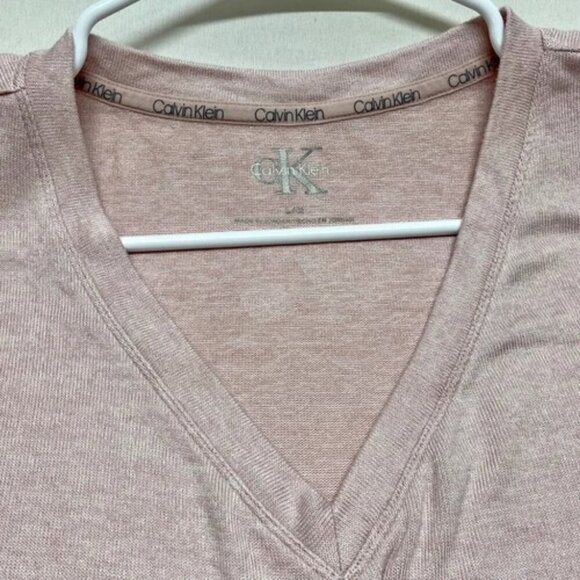 Calvin Klein Performance Women's Large Draped Front High-Low Top V-Neck Pink GUC - Picture 8 of 8